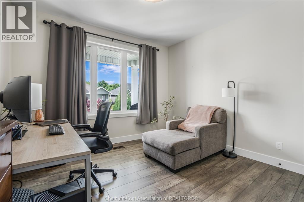 308 Davies STREET East - 28