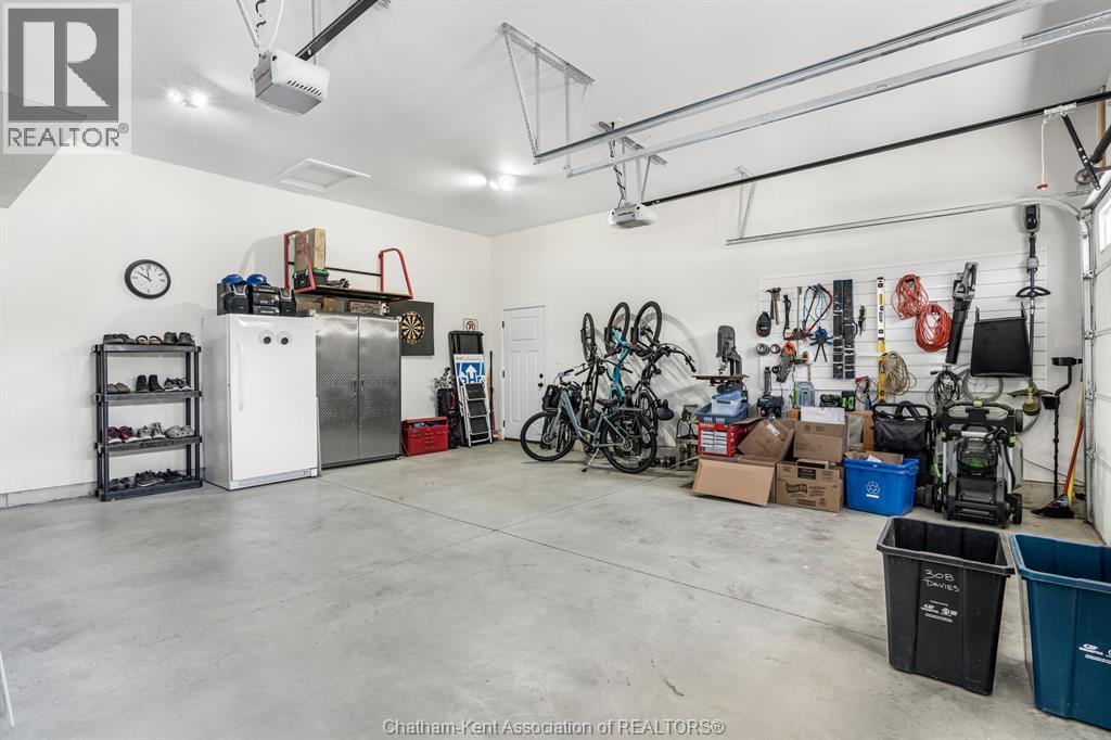 308 Davies STREET East - 30