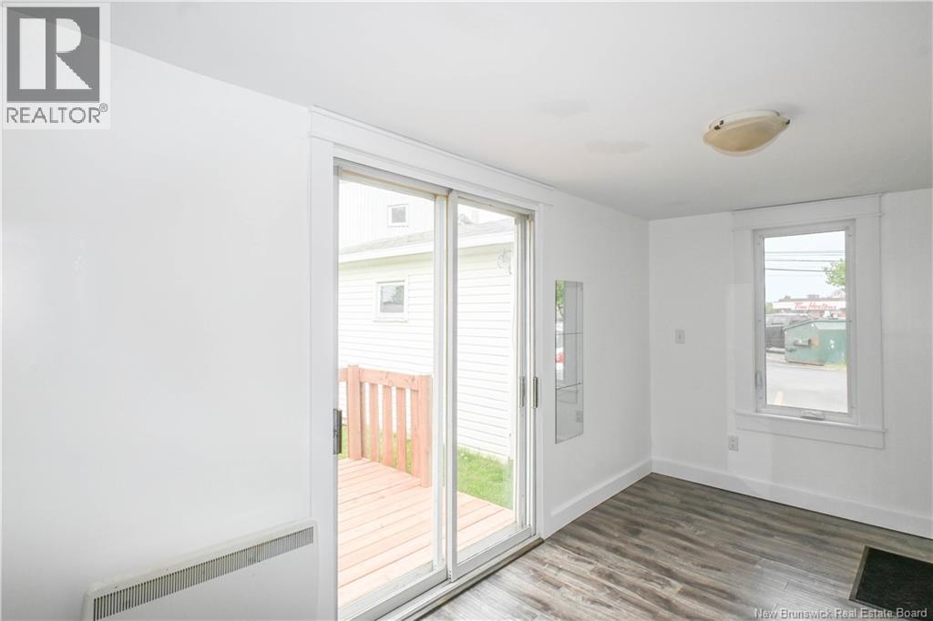 135 Degrâce Street - 24
