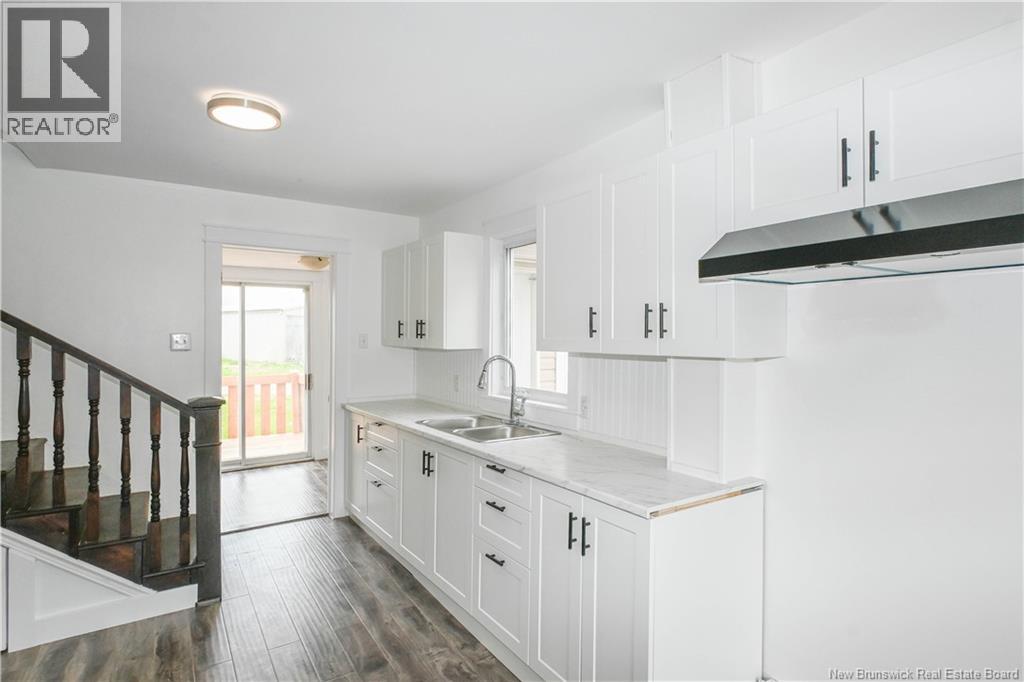 135 Degrâce Street - 10