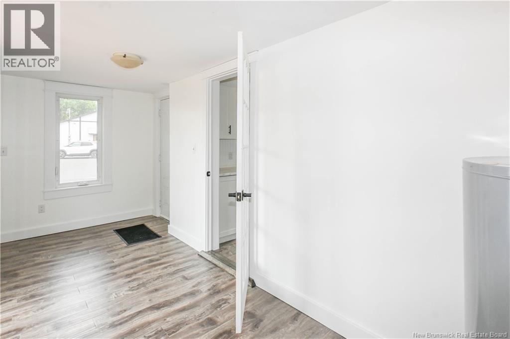 135 Degrâce Street - 25