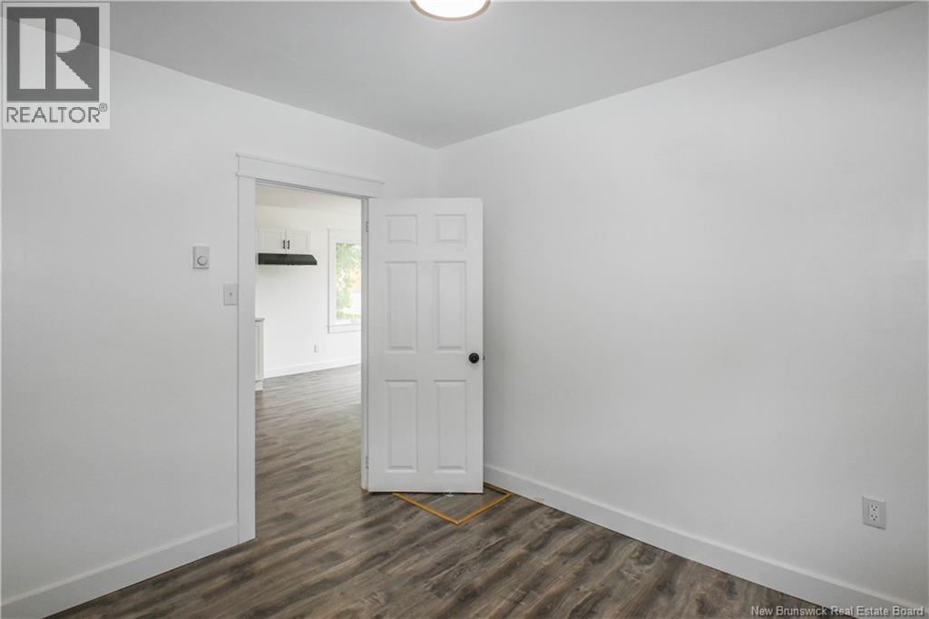 135 Degrâce Street - 26