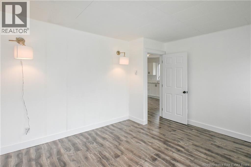 135 Degrâce Street - 18