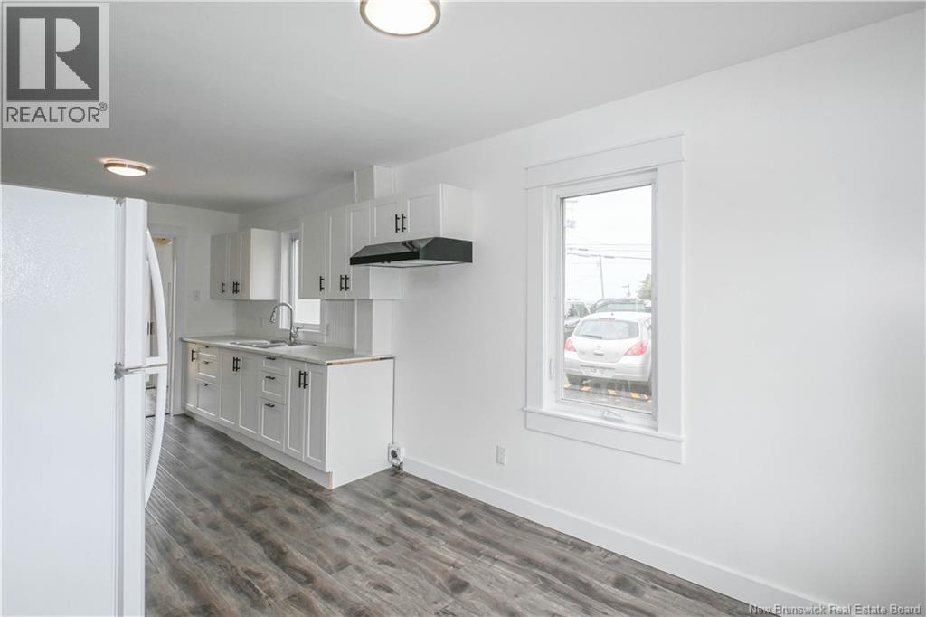 135 Degrâce Street - 16