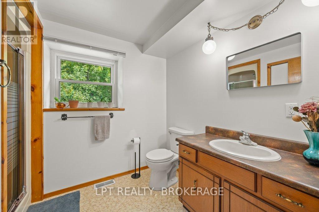 1922 DOVER ROAD - 15