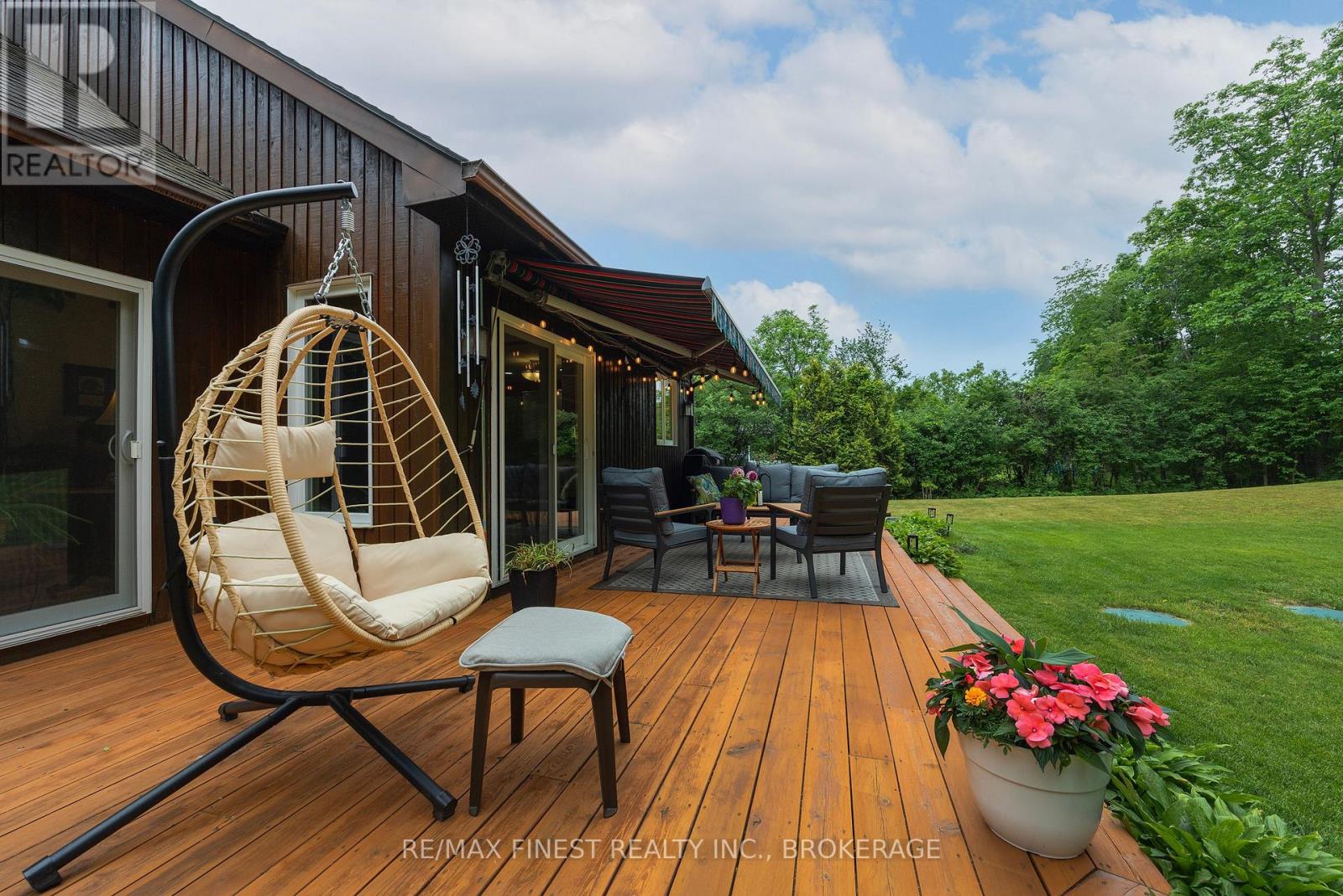 3886 HOLMES ROAD - 12