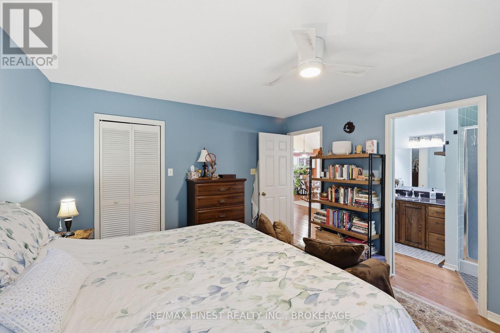 3886 HOLMES ROAD - 39