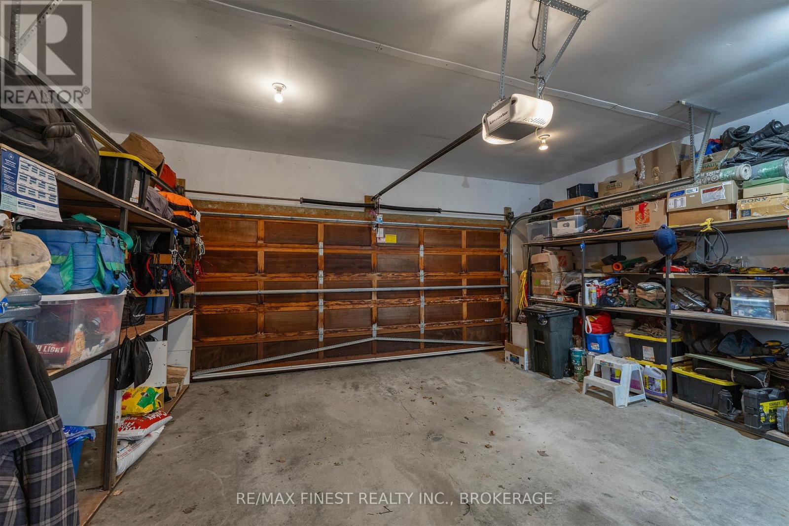 3886 HOLMES ROAD - 43