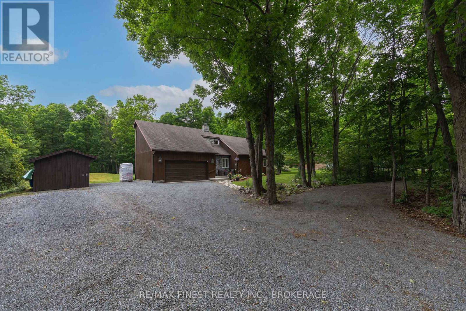 3886 HOLMES ROAD - 5