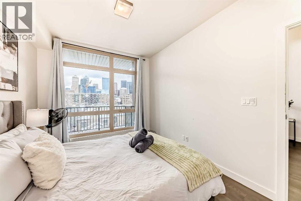 #430 305 18 Avenue SW - 17