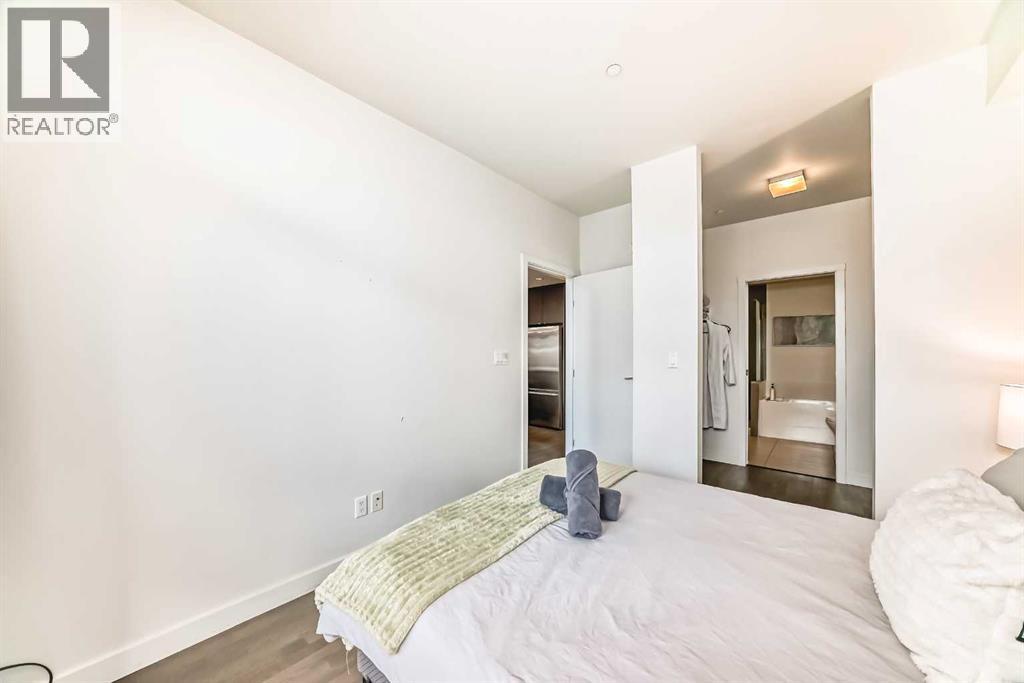 #430 305 18 Avenue SW - 21