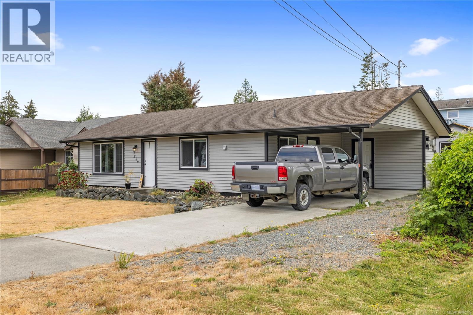 206 Stanford Ave - 1