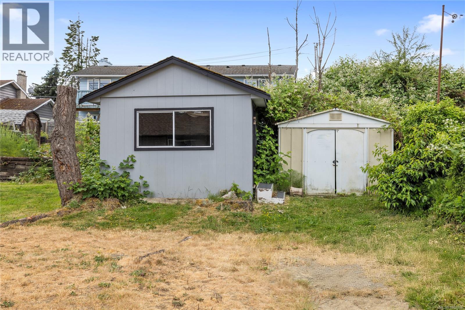 206 Stanford Ave - 14