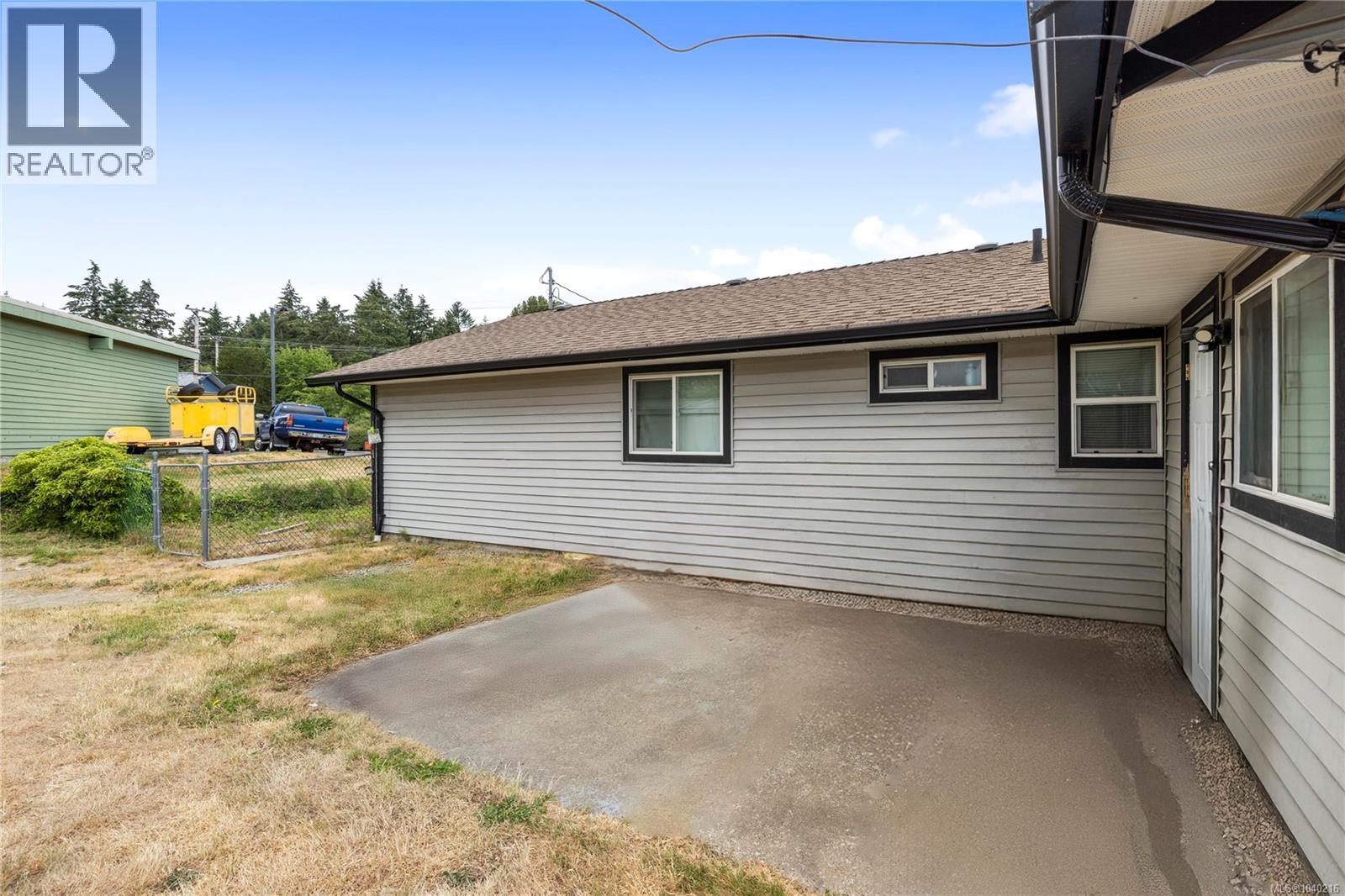 206 Stanford Ave - 22