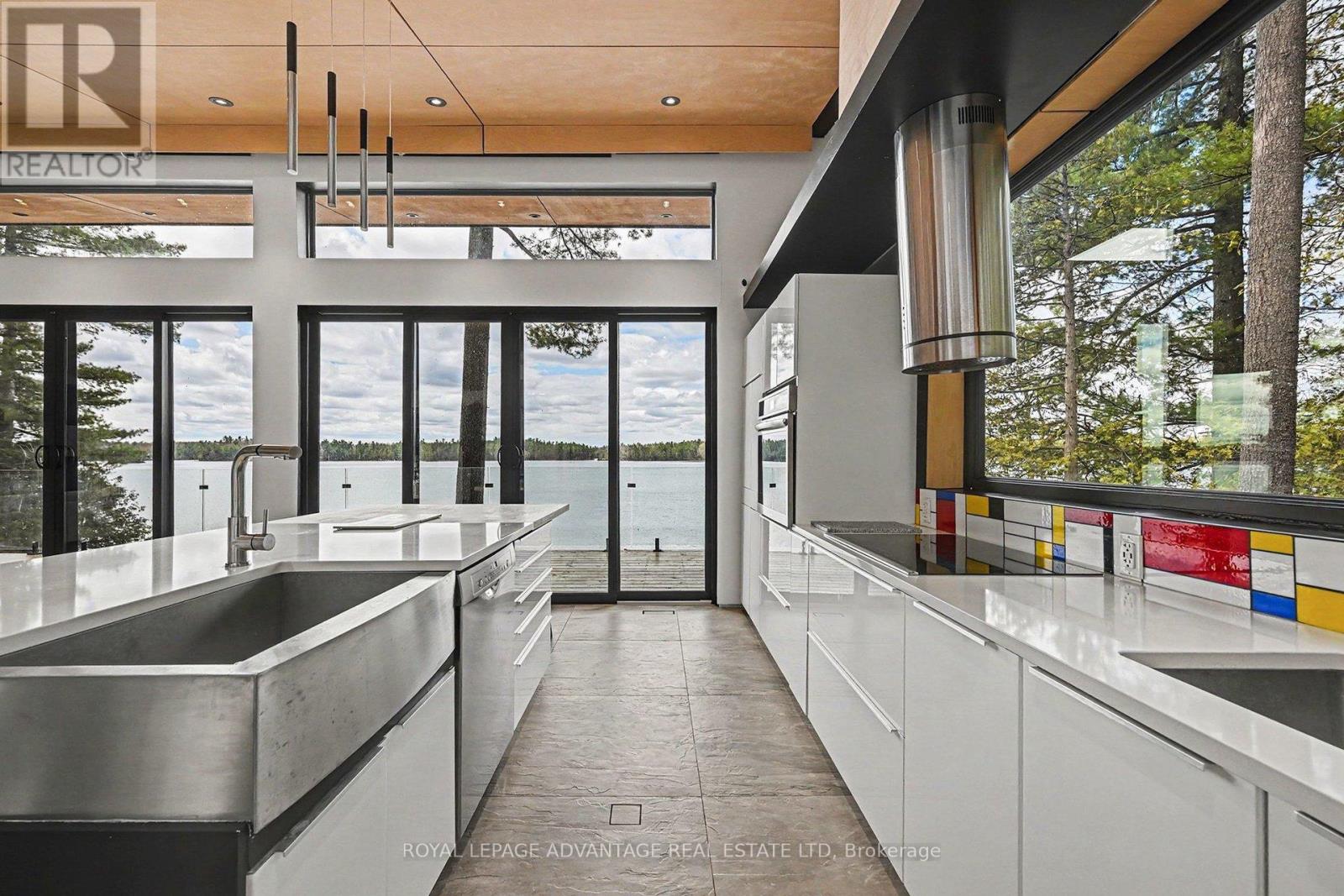 613 HAMILTON LANE - 24