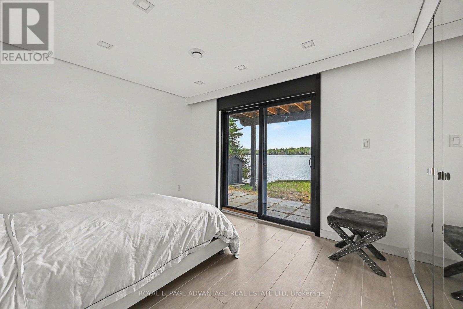613 HAMILTON LANE - 29