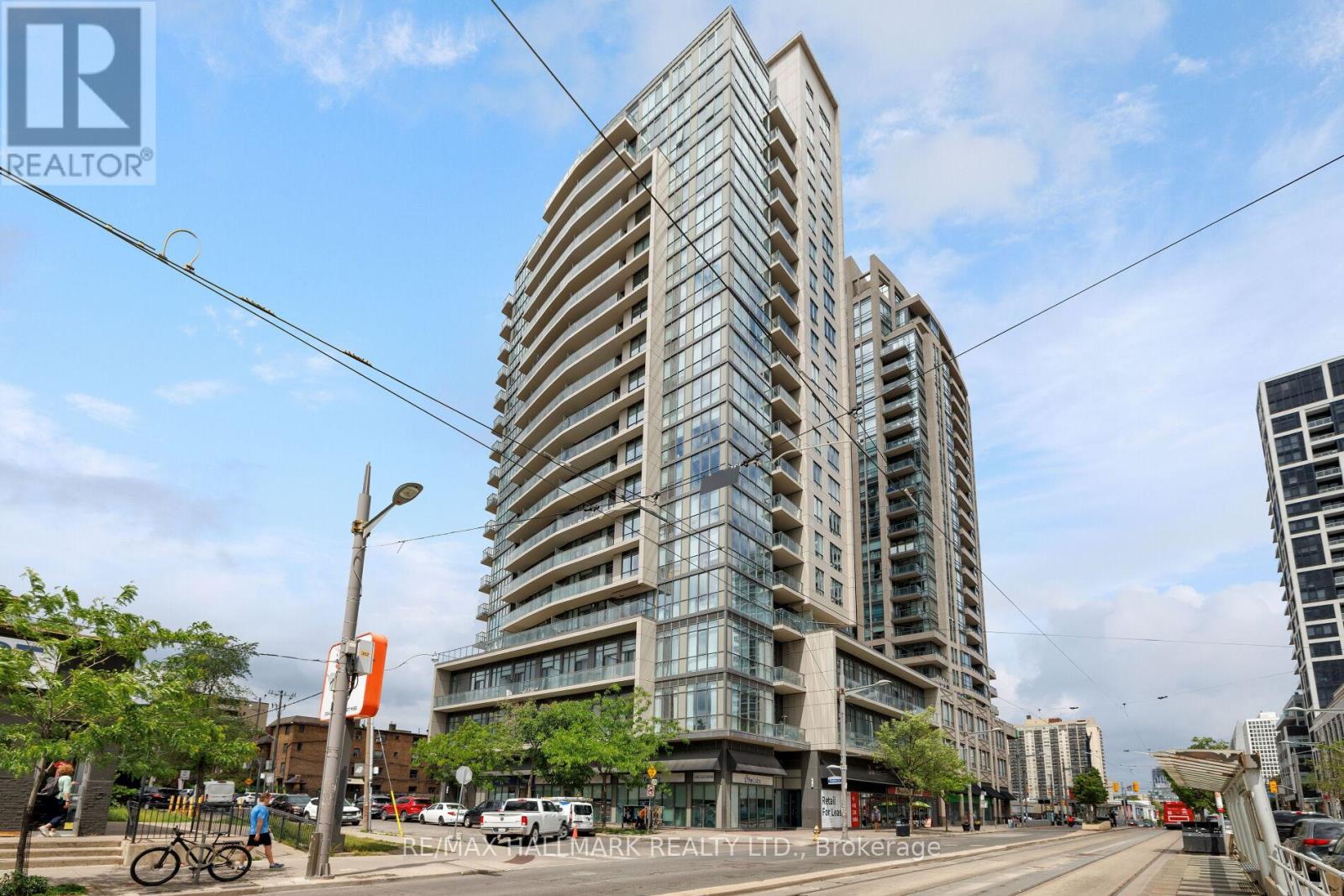 Listing photo of 1401 - 530 ST CLAIR AVENUE W