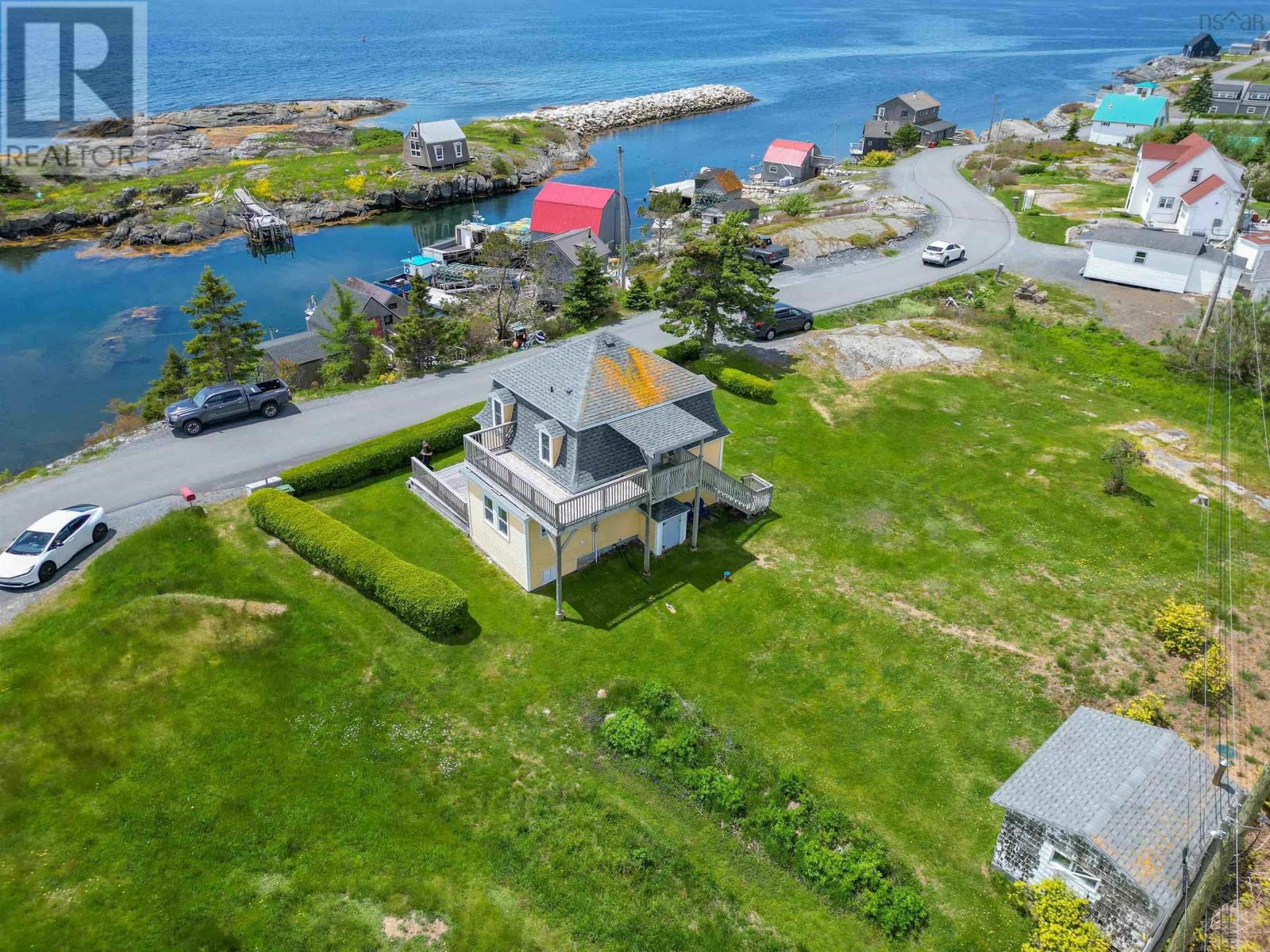 Property photo of 125 The Point Road
