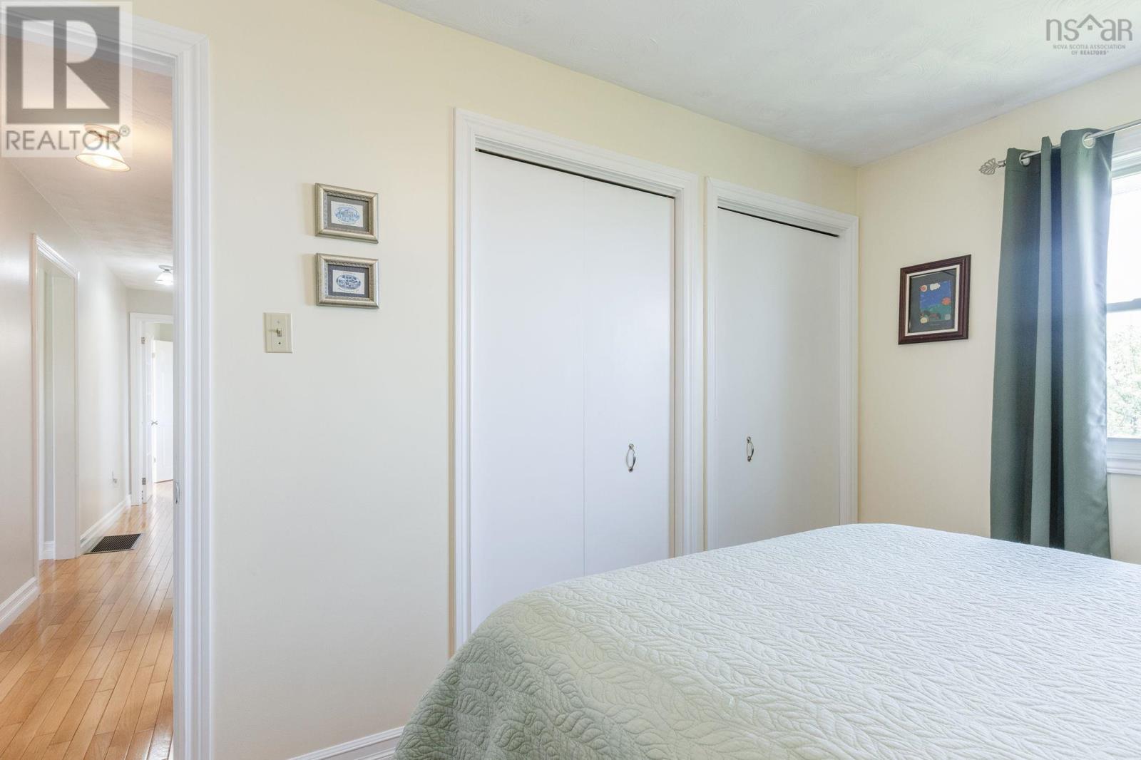 48 Rogers Road - 23