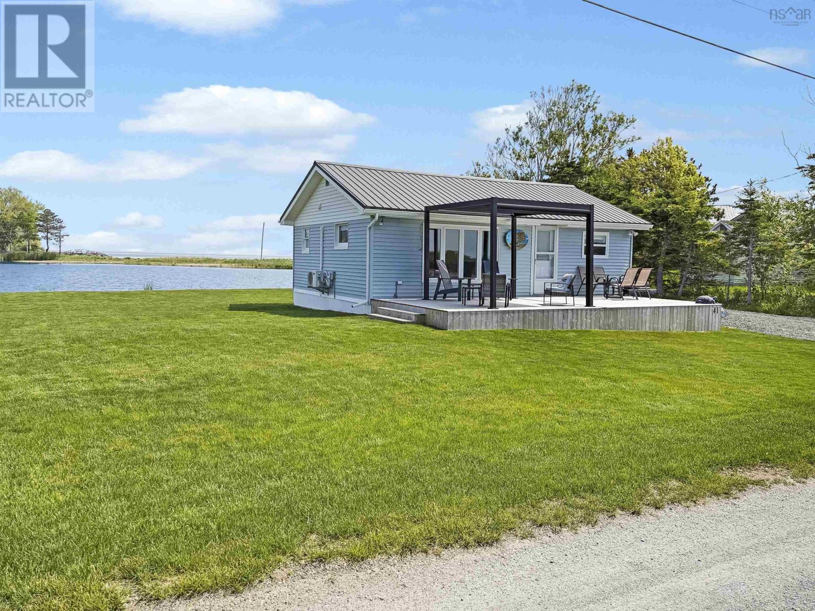 Property 26 of 32 of 41 Sand Piper Lane