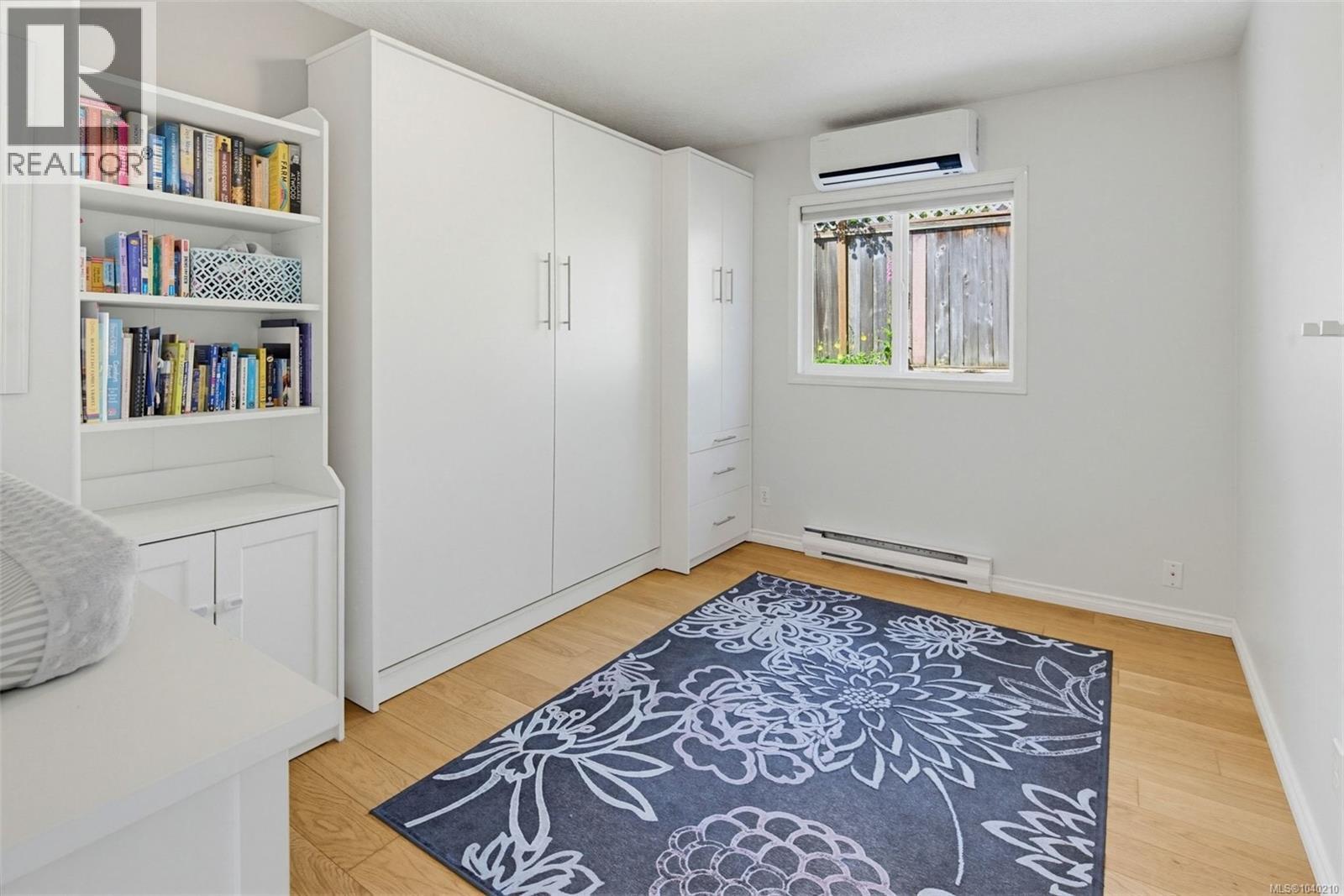  208 Raynor Avenue, Victoria