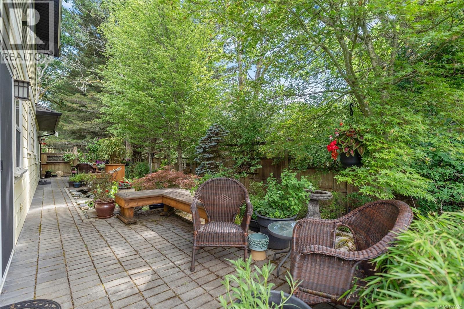  3962 Stan Wright Lane, Saanich