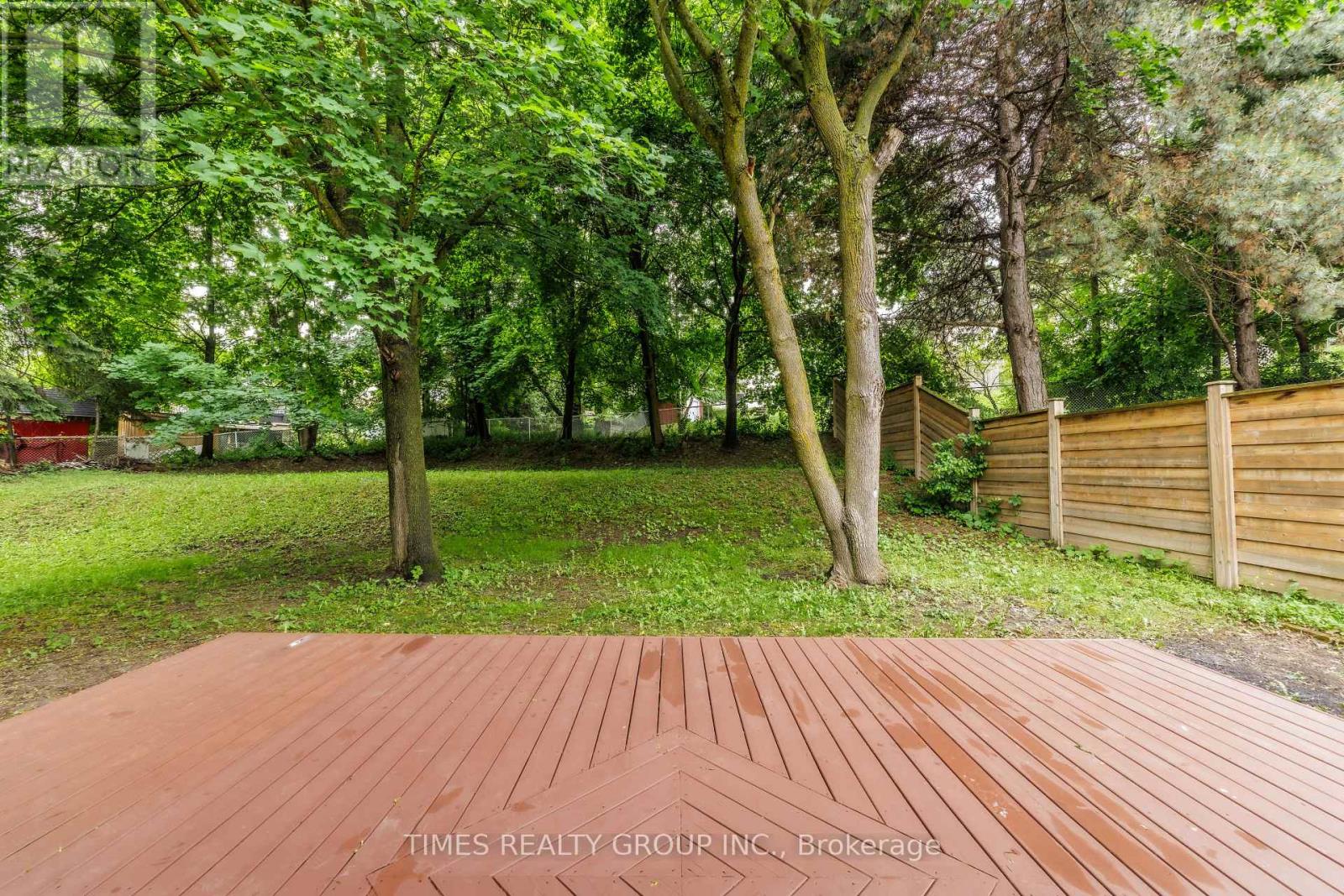 75 BESWICK DRIVE - 34