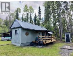 7562 Womack Road, 100 Mile House, BC V0K1X3 Photo 34
