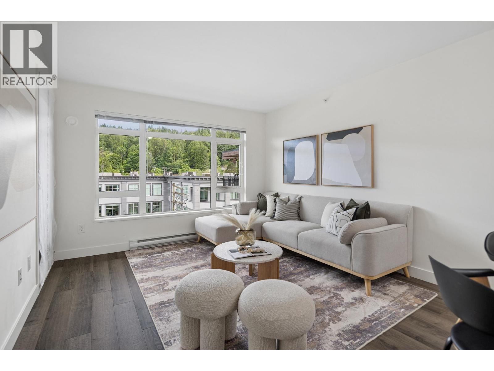 501 2525 CLARKE STREET — photo 2