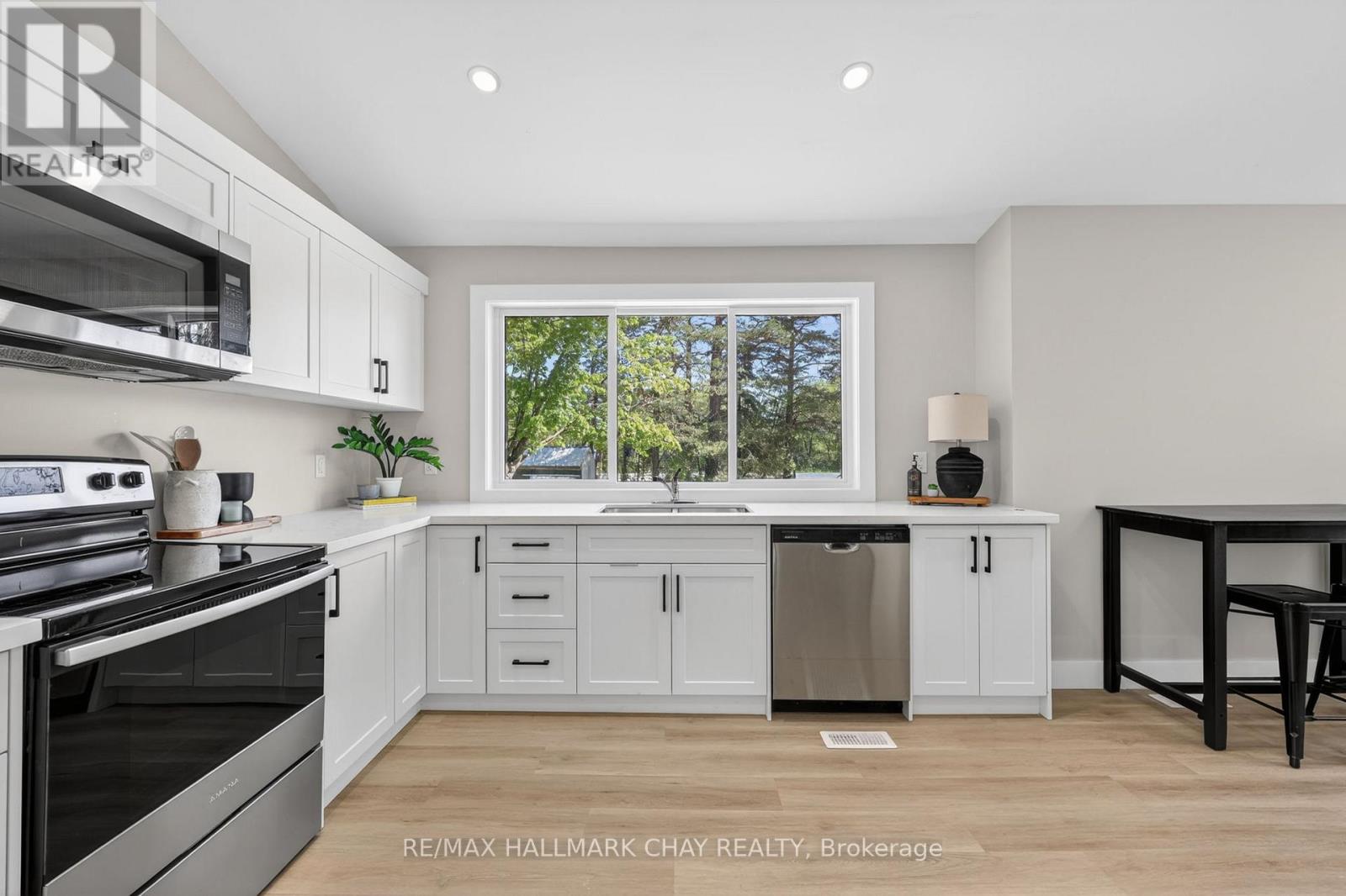 8717 BEACHWOOD ROAD - 18