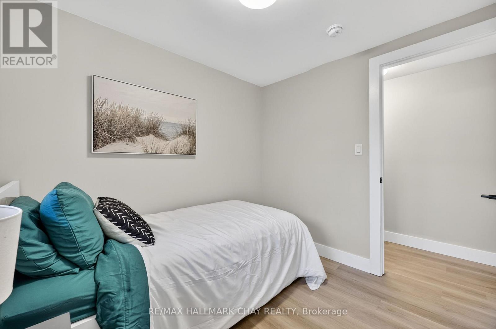 8717 BEACHWOOD ROAD - 29