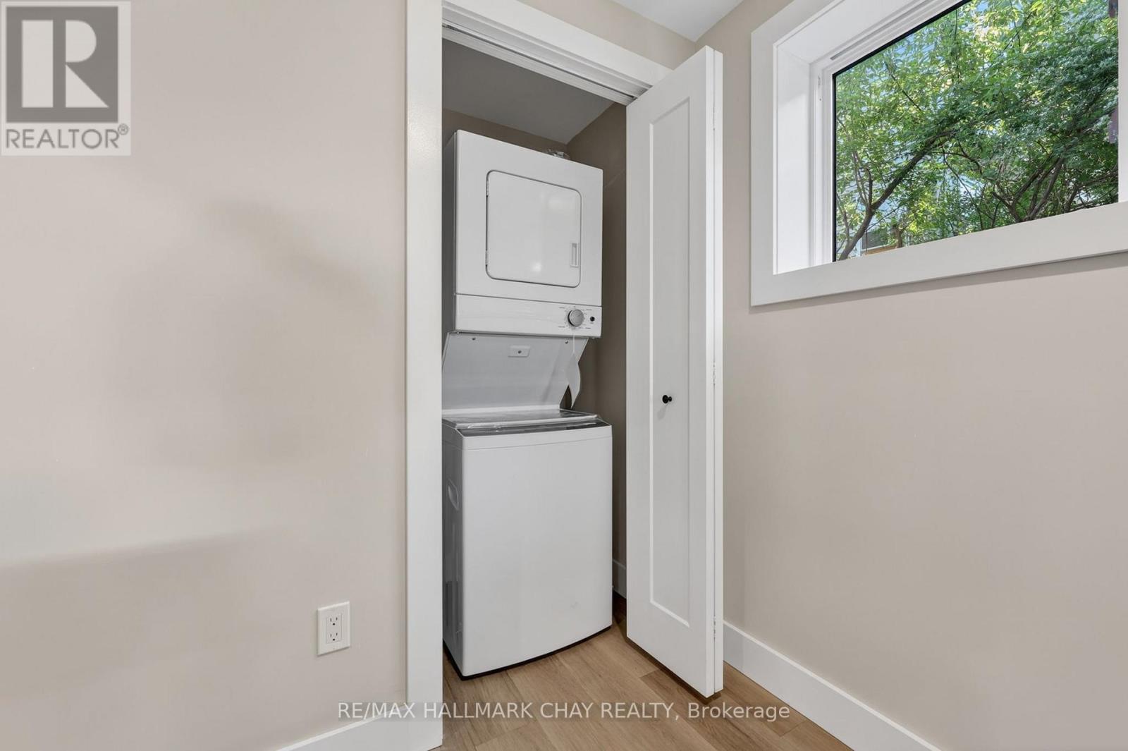 8717 BEACHWOOD ROAD - 7