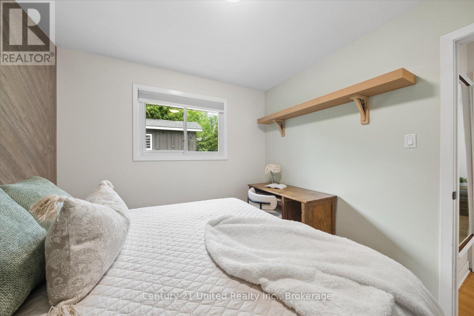 1267 AMUNDSEN AVENUE - 18