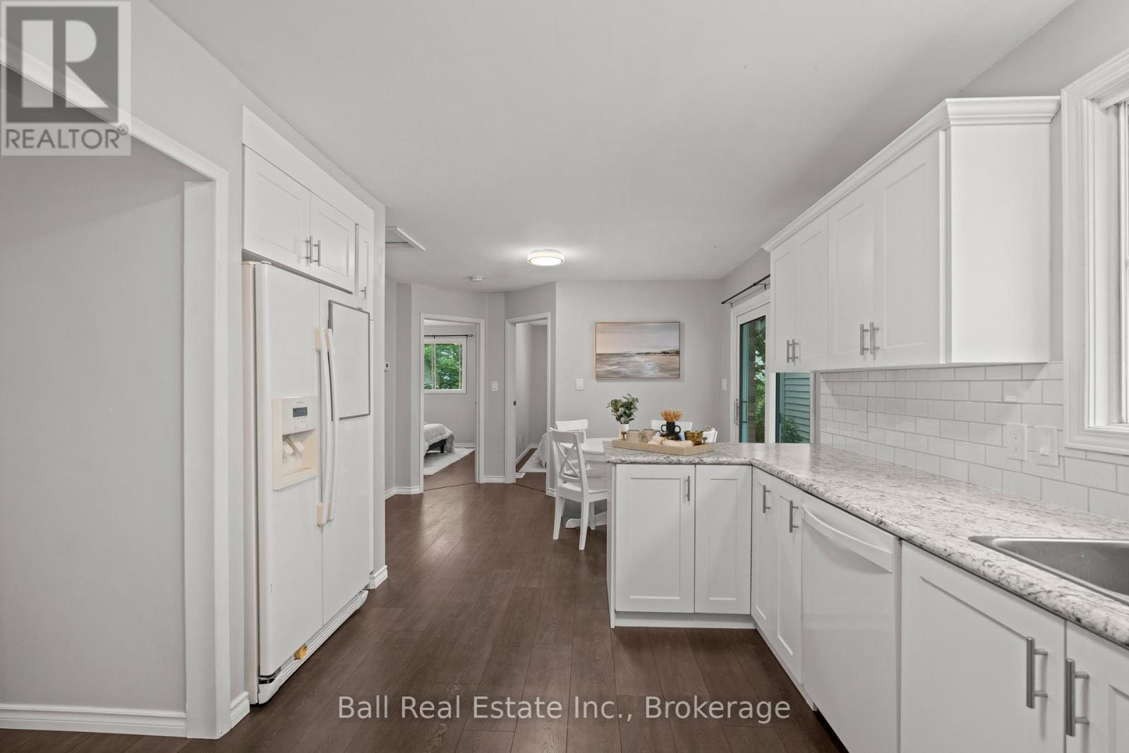 735 MOUNTAIN ASH ROAD - Image 10