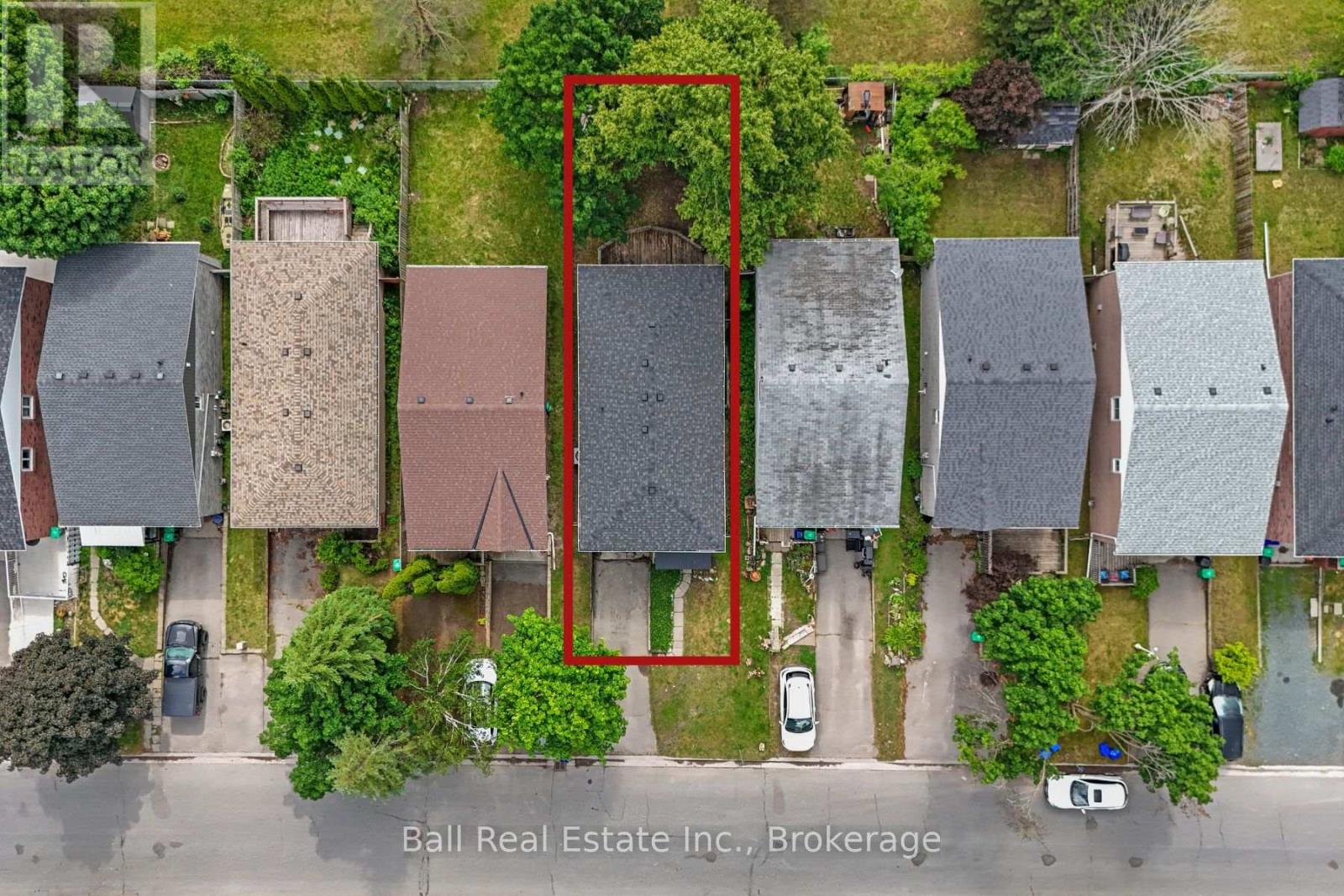 735 MOUNTAIN ASH ROAD - Image 44