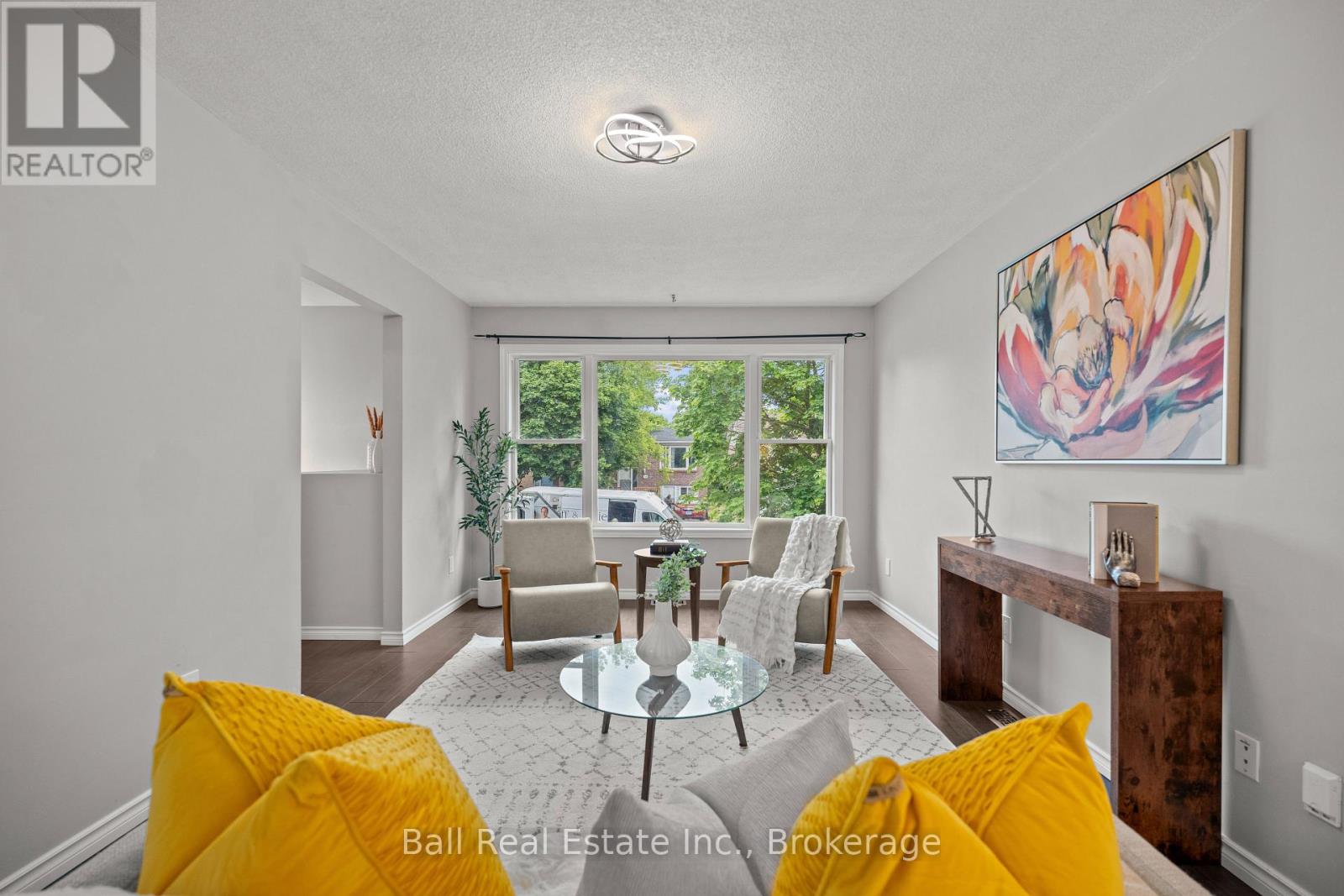 735 MOUNTAIN ASH ROAD - Image 5