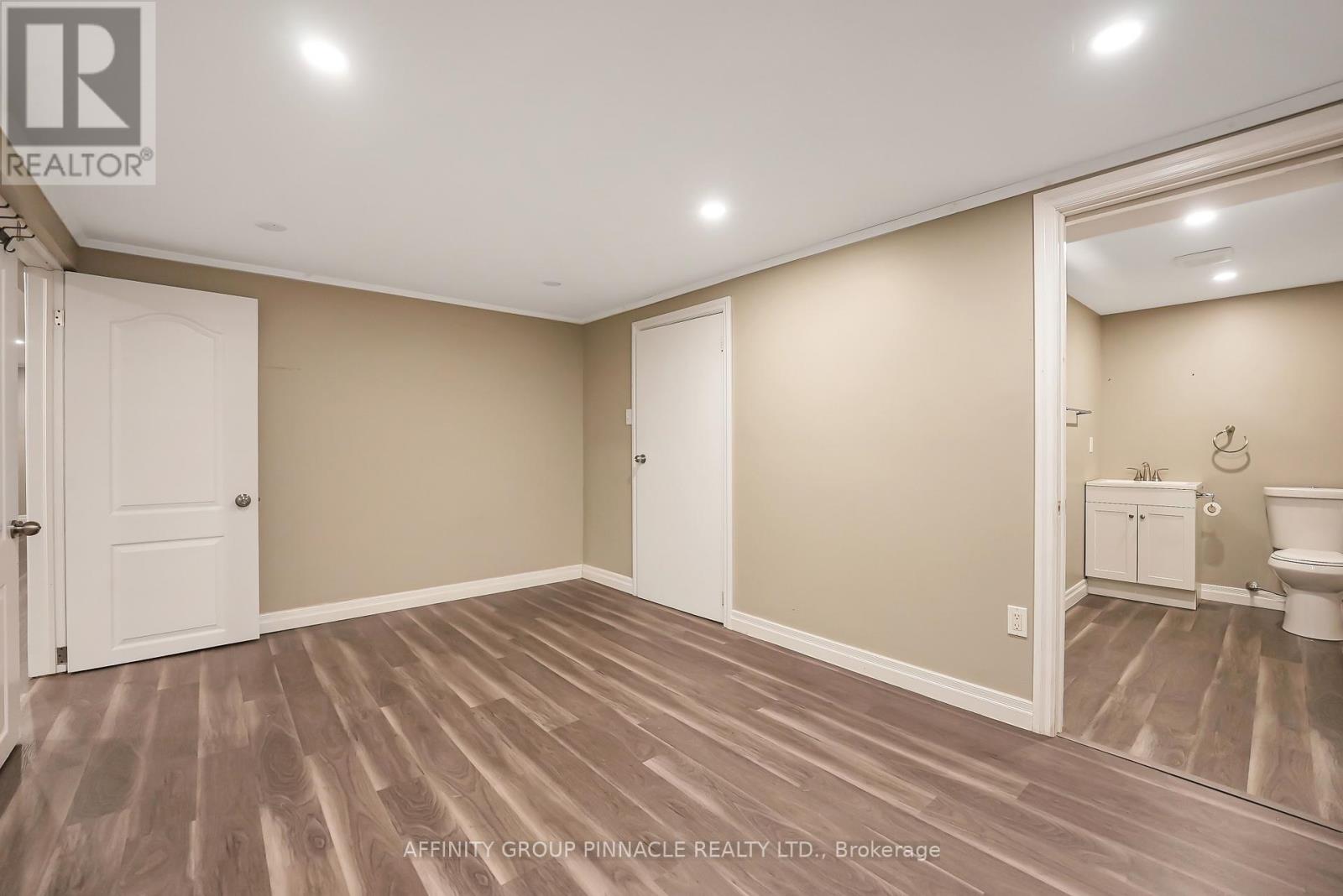 143 BEEHIVE DRIVE - 23