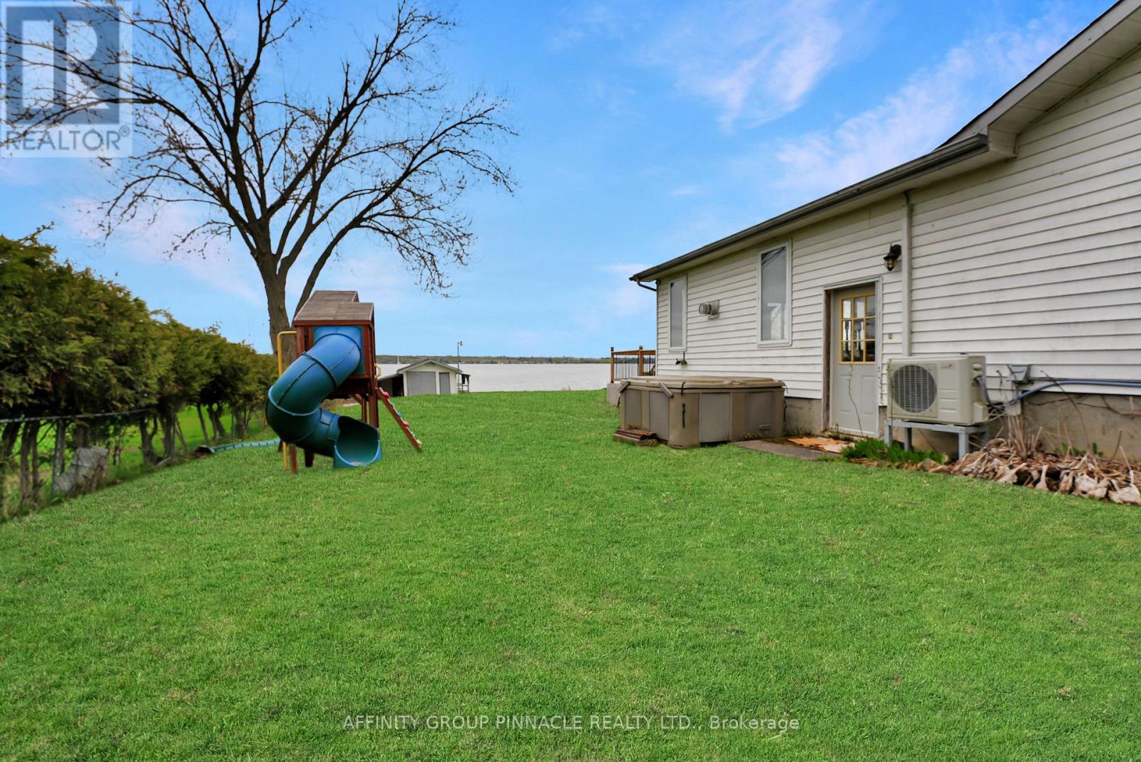 143 BEEHIVE DRIVE - 33