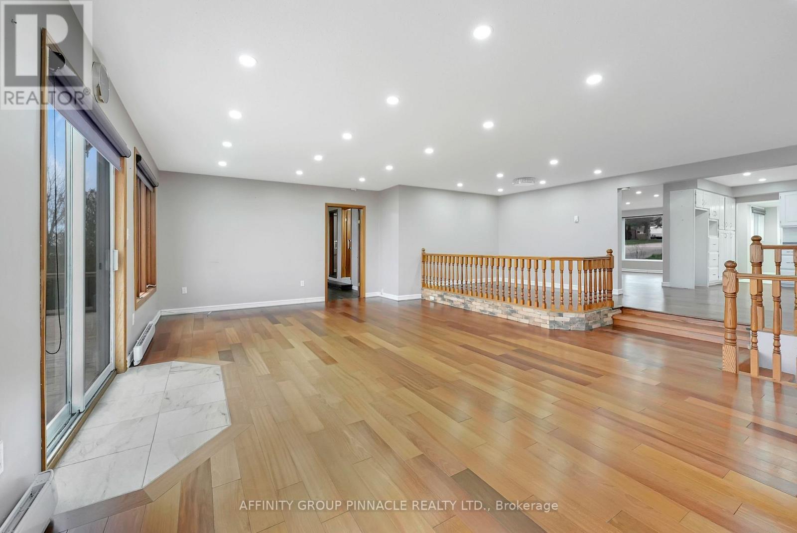 143 BEEHIVE DRIVE - 7