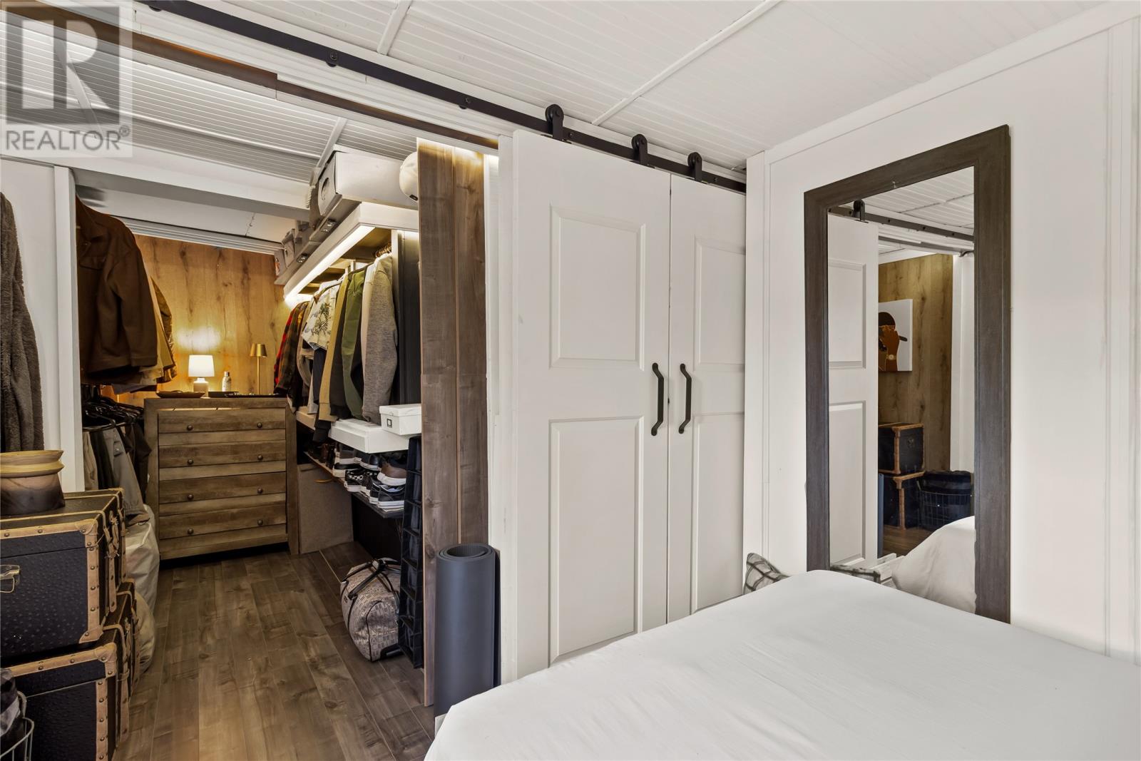 10 Janes Lane - 15