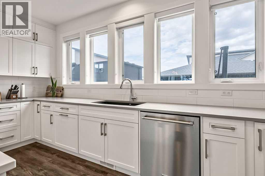 125 South Harmony Drive - 8
