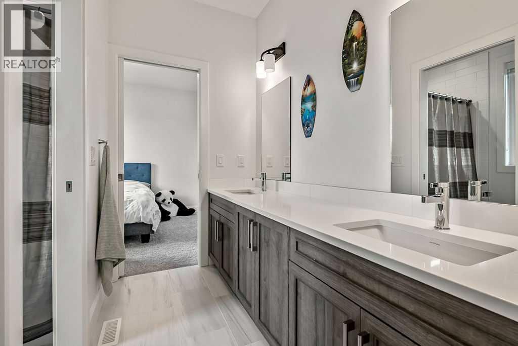 125 South Harmony Drive - 28