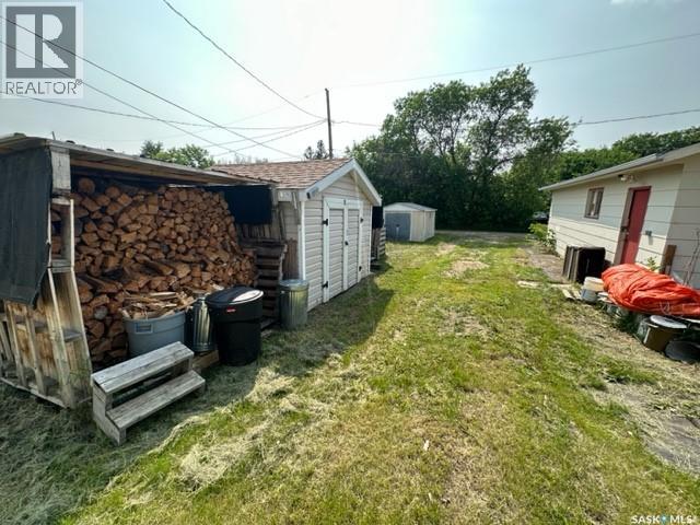 237 Windsor AVENUE - photo 4