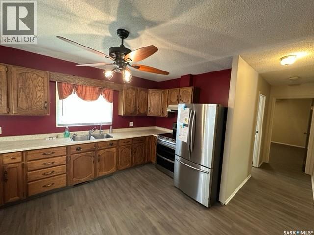 237 Windsor AVENUE — photo 8