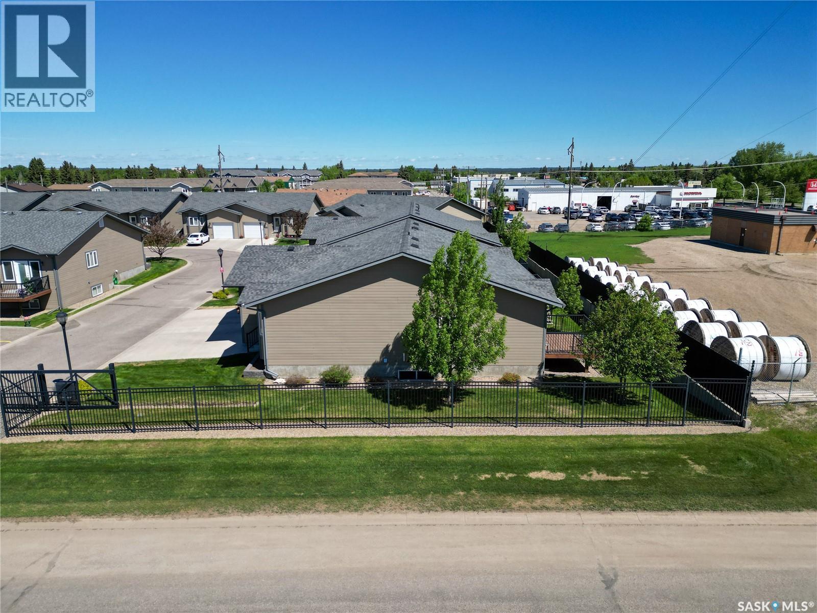#20 550 Southwood DRIVE - 7