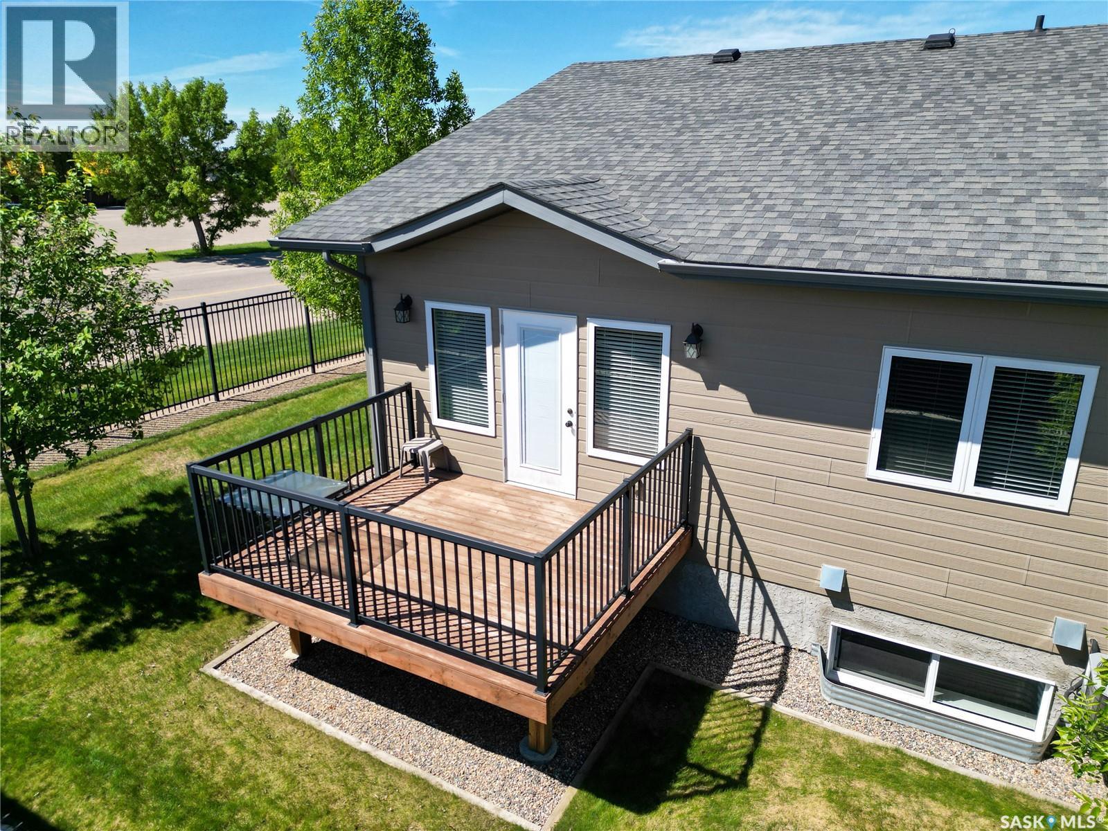 #20 550 Southwood DRIVE - 8