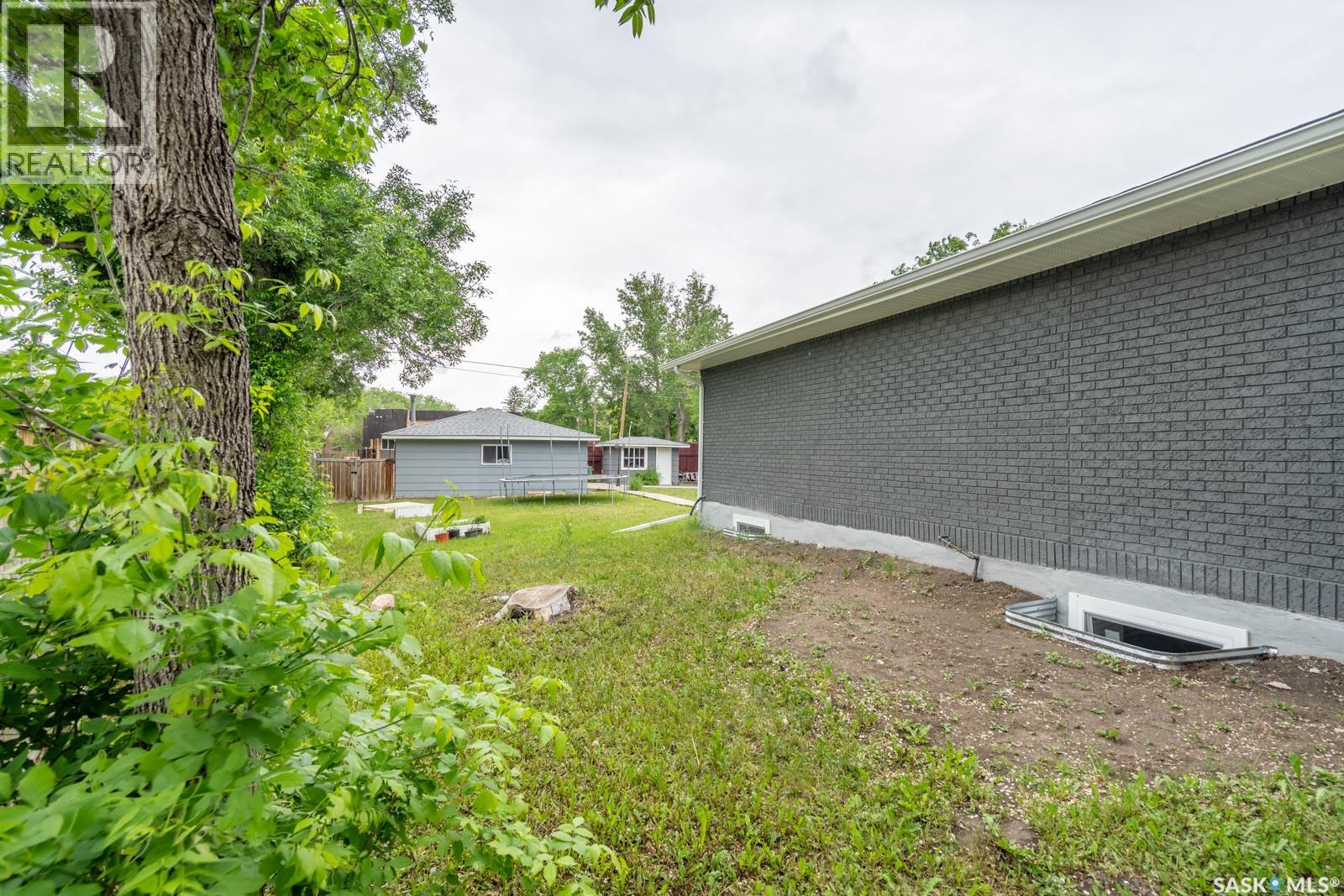 3312 Portnall AVENUE — photo 33