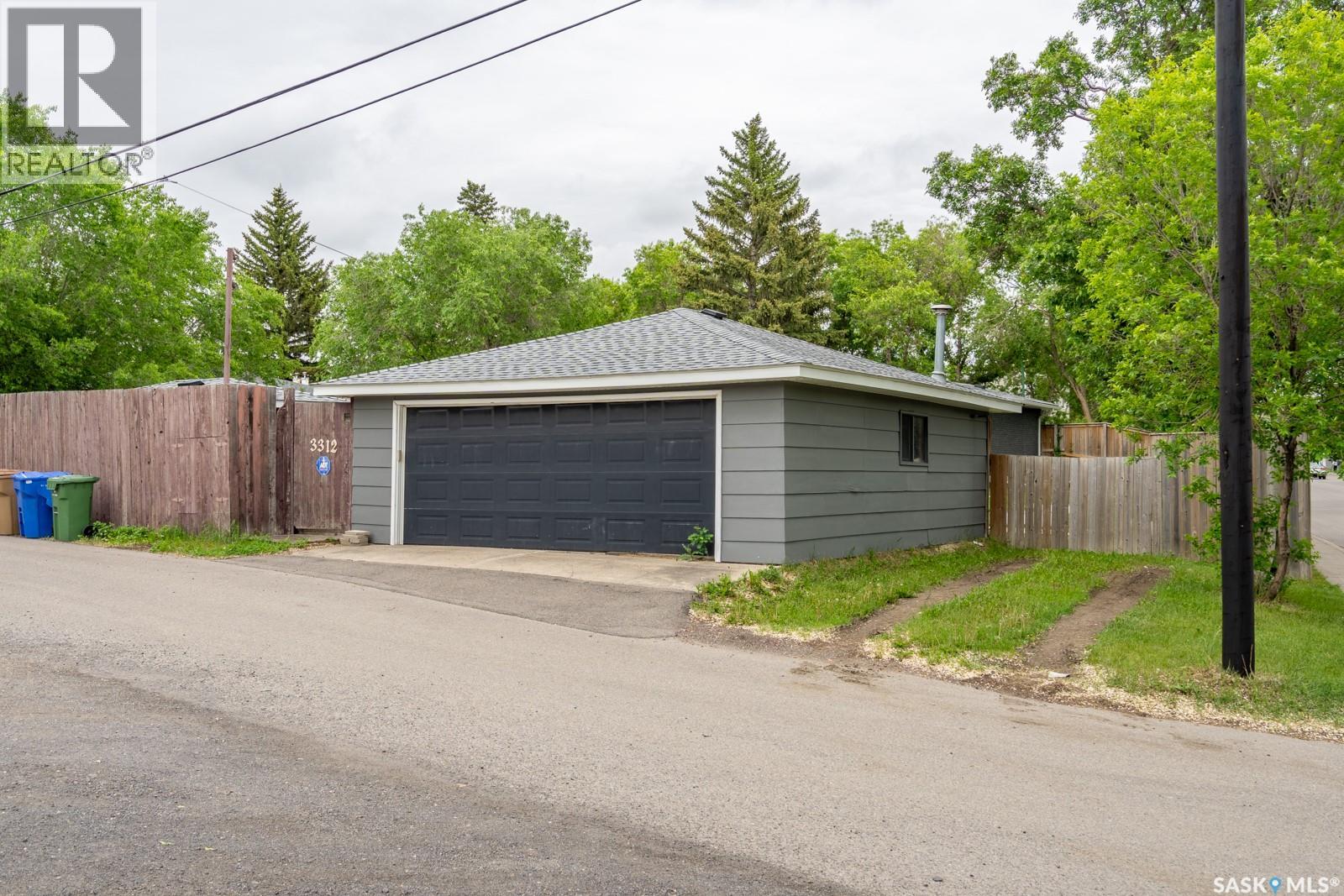 3312 Portnall AVENUE — photo 37