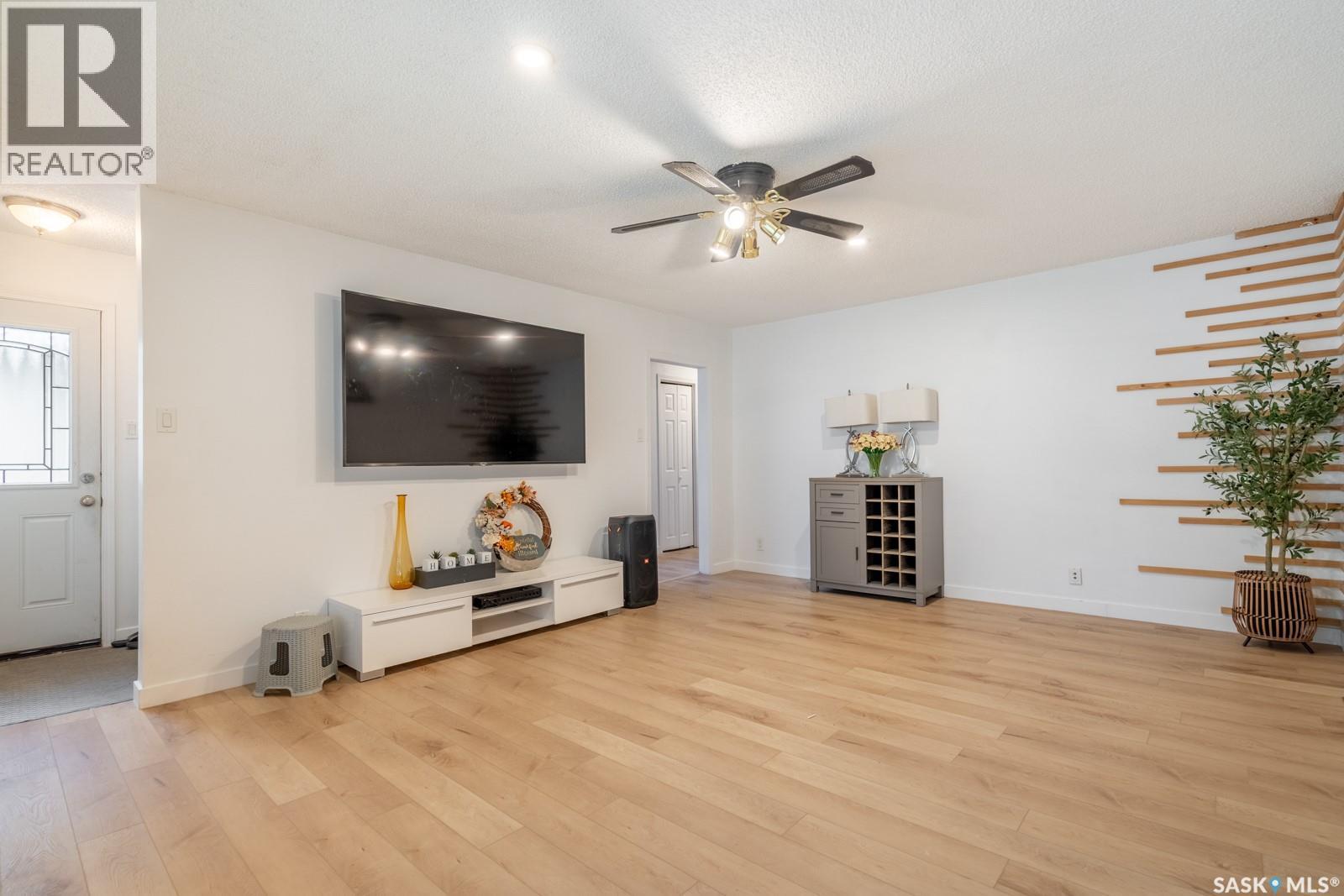 3312 Portnall AVENUE — photo 9