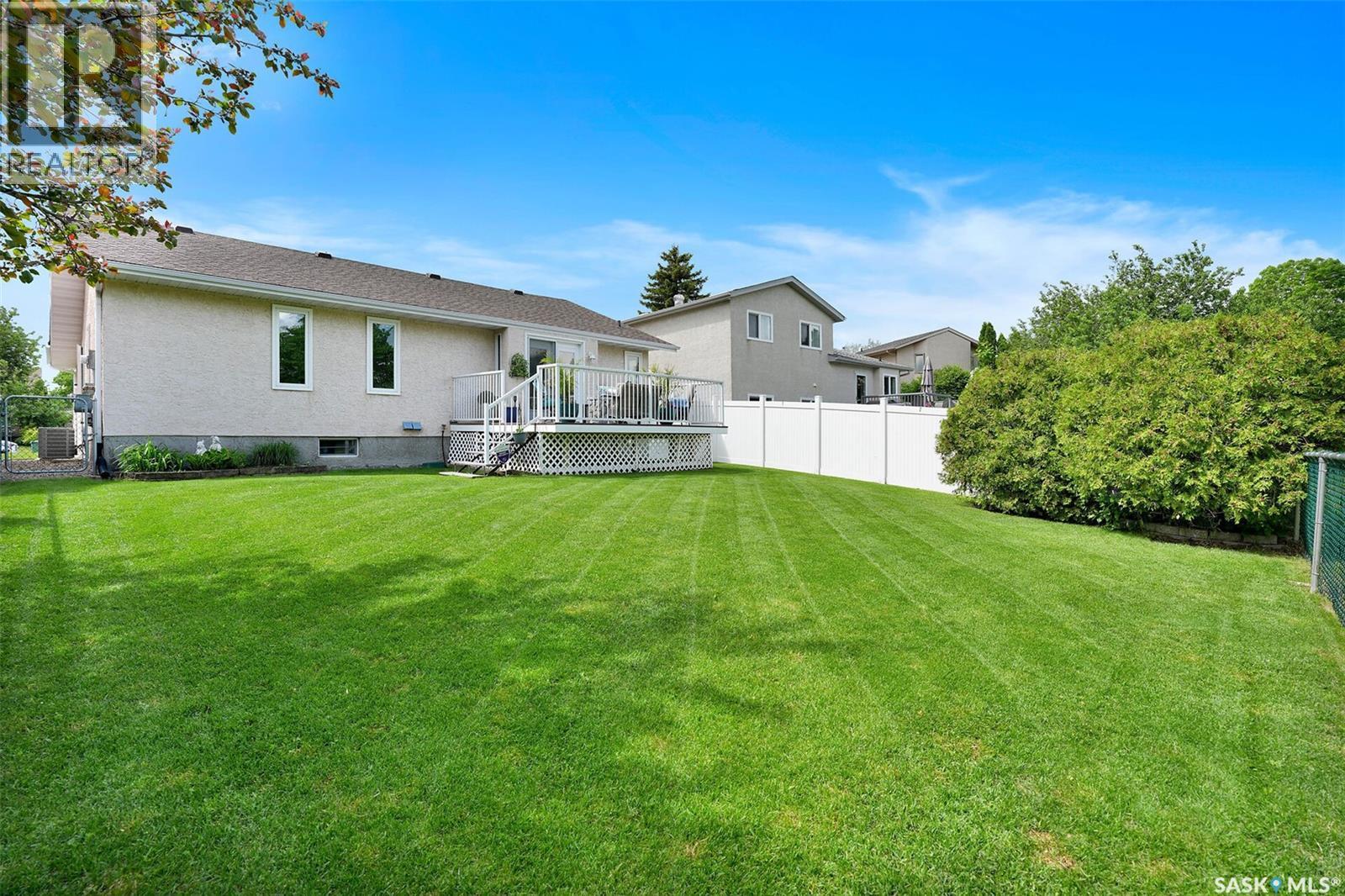7002 Maple Wood CRESCENT — photo 40
